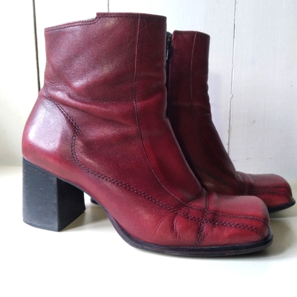 y2k leather square toes red booties size 8